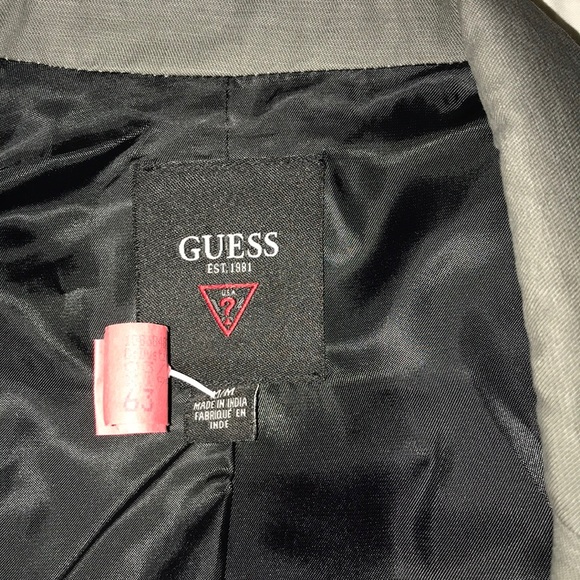 Men’s Guess Jacket - Picture 3 of 3